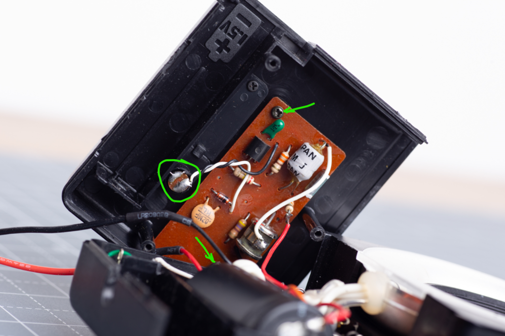 Taking Control of a Cheap Macro Ring Flash